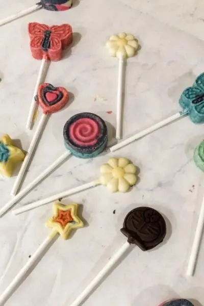 40+ Incredibly Delicious Vegan Christmas Dessert Recipes