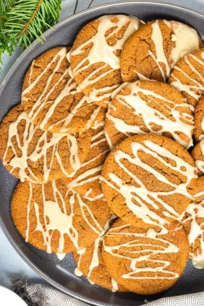 40+ Incredibly Delicious Vegan Christmas Dessert Recipes