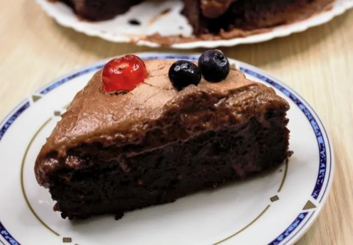 Sweet Potato Chocolate Cake with Buttercream Frosting (3)