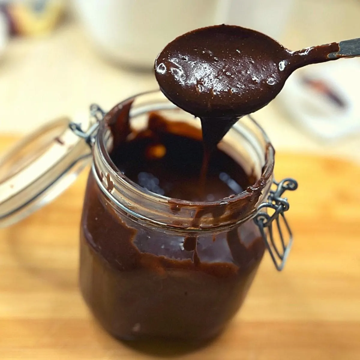 Homemade Vegan Nutella Recipe (2)